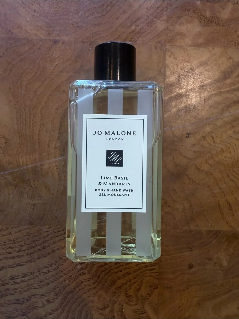 Jo Malone Lime Basil & Mandarin Body & Hand Wash - Clear Bottle with Black Cap